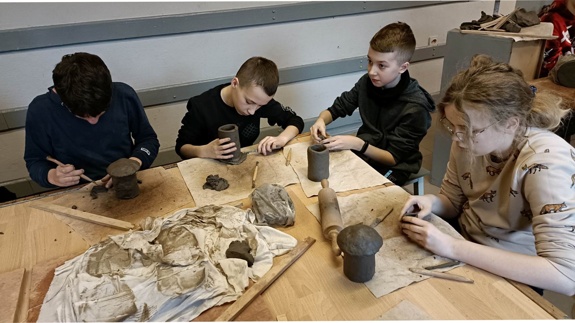 E.ART | ULEPIMY CHATKĘ – WARSZTATY CERAMICZNE